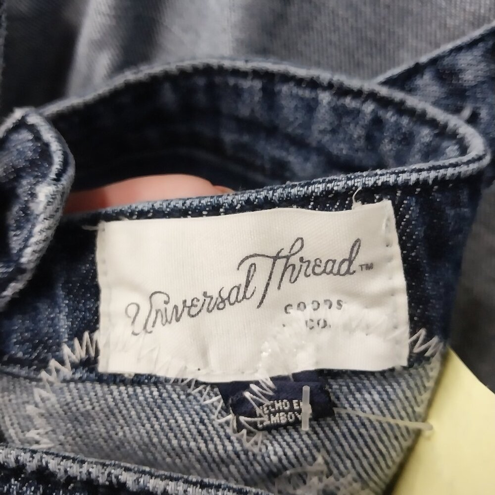 3627 Size S/M Upcycled Universal Thread Jean Jumper. - Picture 8 of 10
